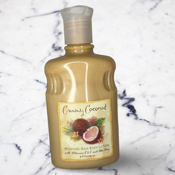 Bath & Body Works Creamy Cocunut Body Lotion 8 oz ORIGINAL Retired scent! - Picture 1 of 1